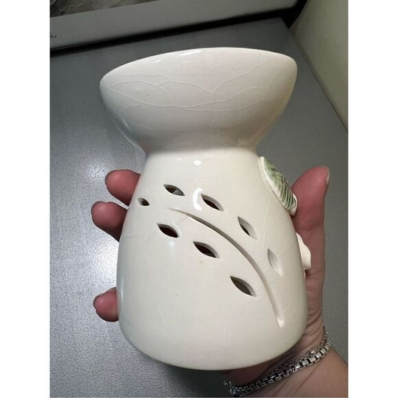 Pink &‎ White Hibiscus Ceramic Wax Warmer - NWOT - Picture 9 of 10